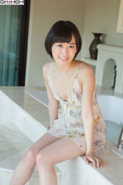 25岁的女高中生